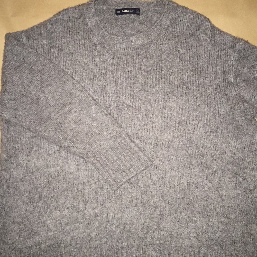 gray zara knit sweater